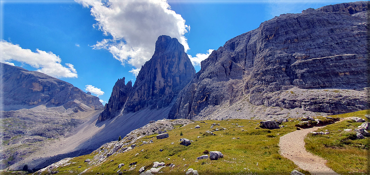 foto Rifugio Zsigmondy-Comici